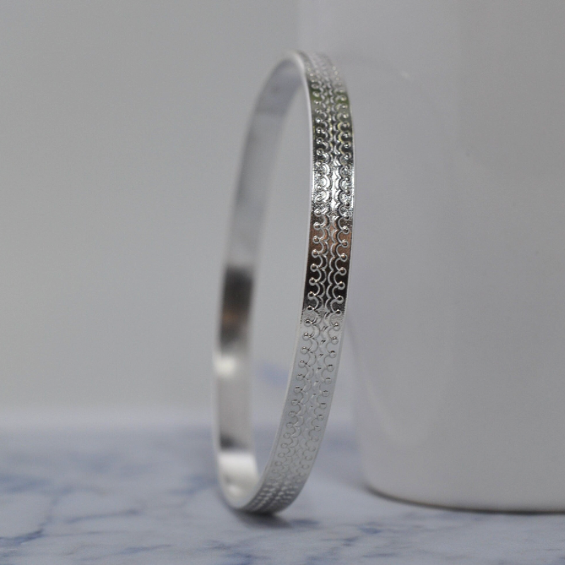 Sterling Silver Crown Bangle Bracelet