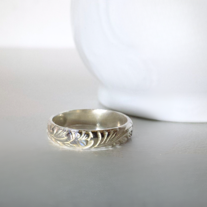 Sterling Silver Floral Vine Pattern Ring