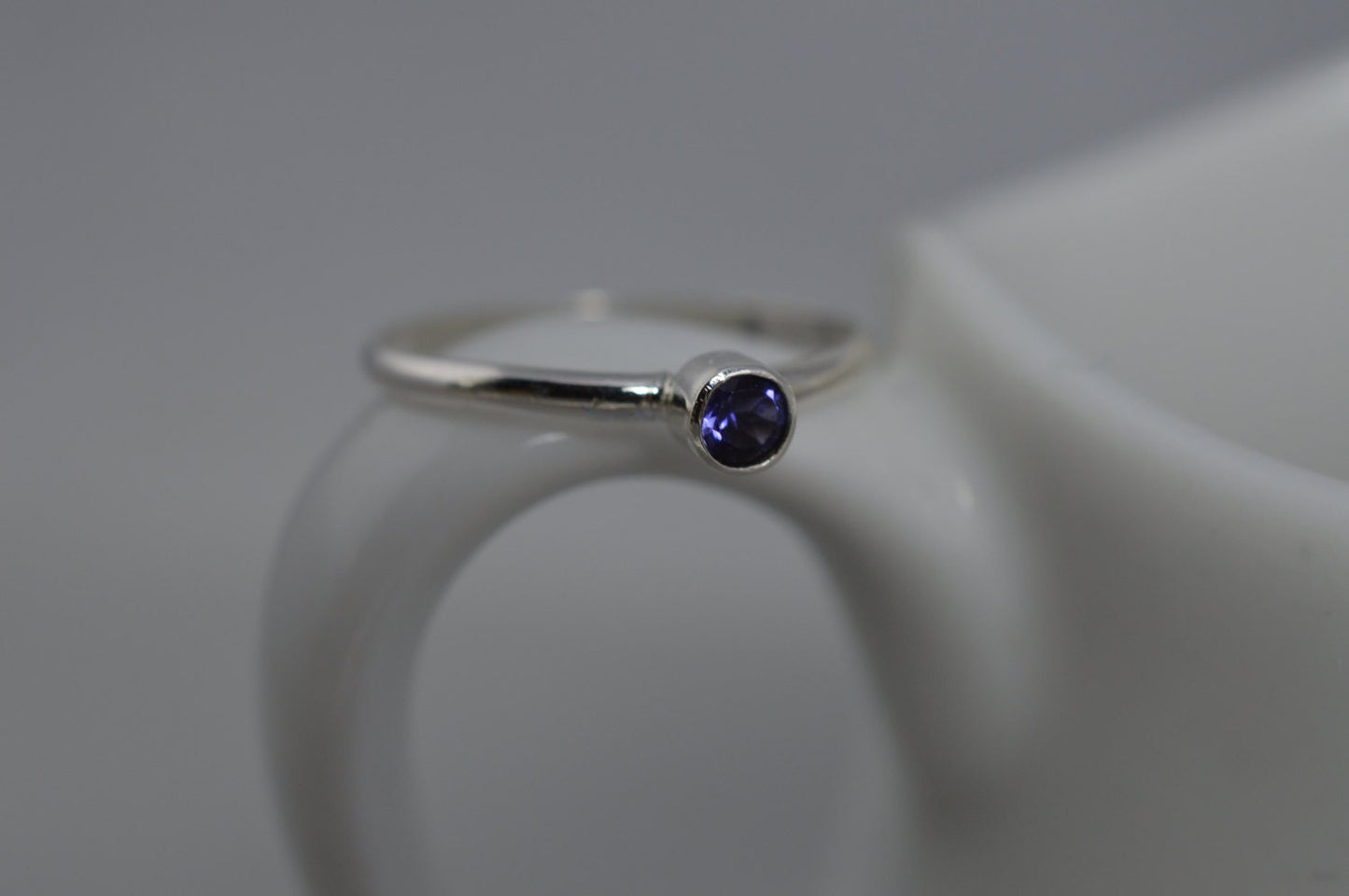 Sterling Silver 3mm Iolite Ring