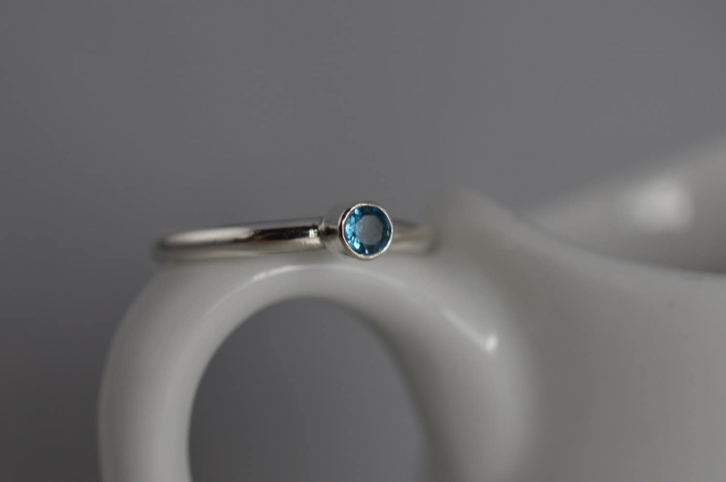 Sterling Silver 3mm London Blue Topaz Ring