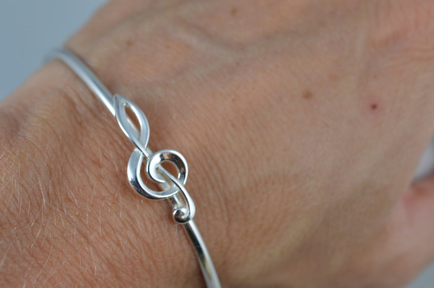 Sterling Silver Treble Clef Bracelet